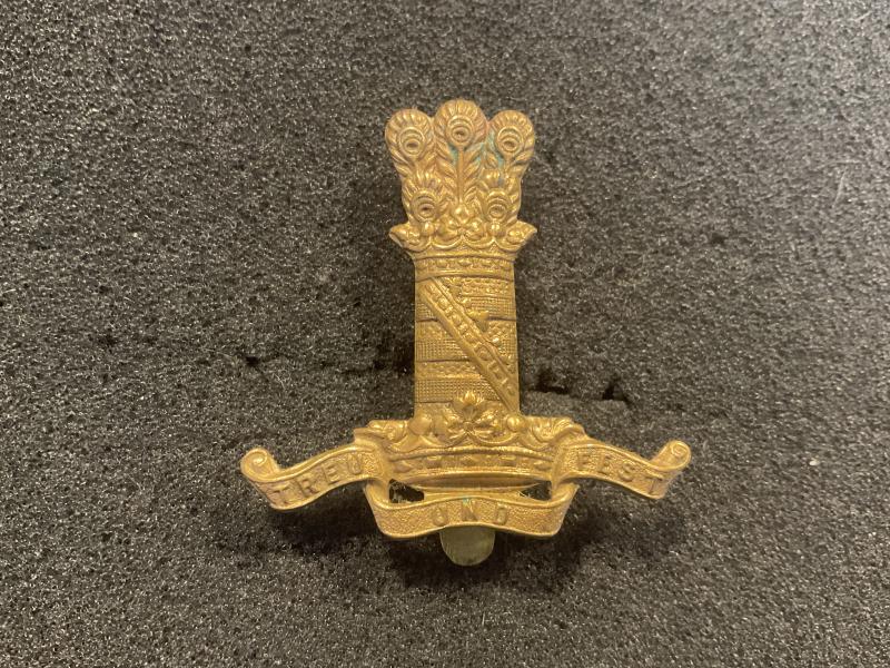 Gradia Militaria - 11th Hussars cap badge