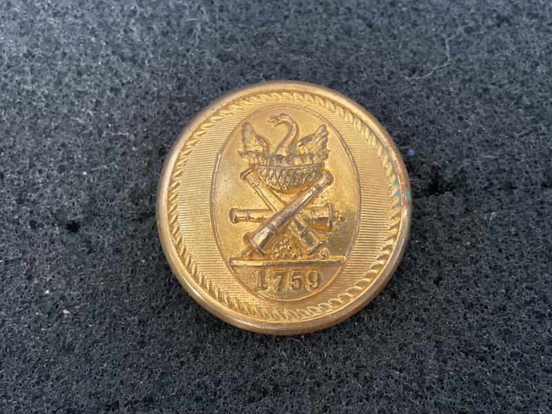 Gradia Militaria - Caron shipping Line, (Sterlingshire) button broach