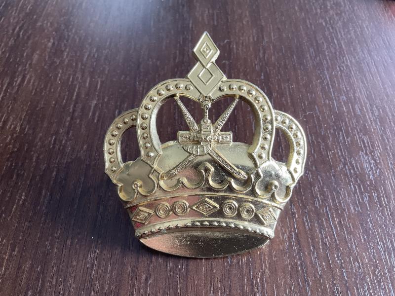 Gradia Militaria - Royal Guard of Oman-Pith Helmet plate.