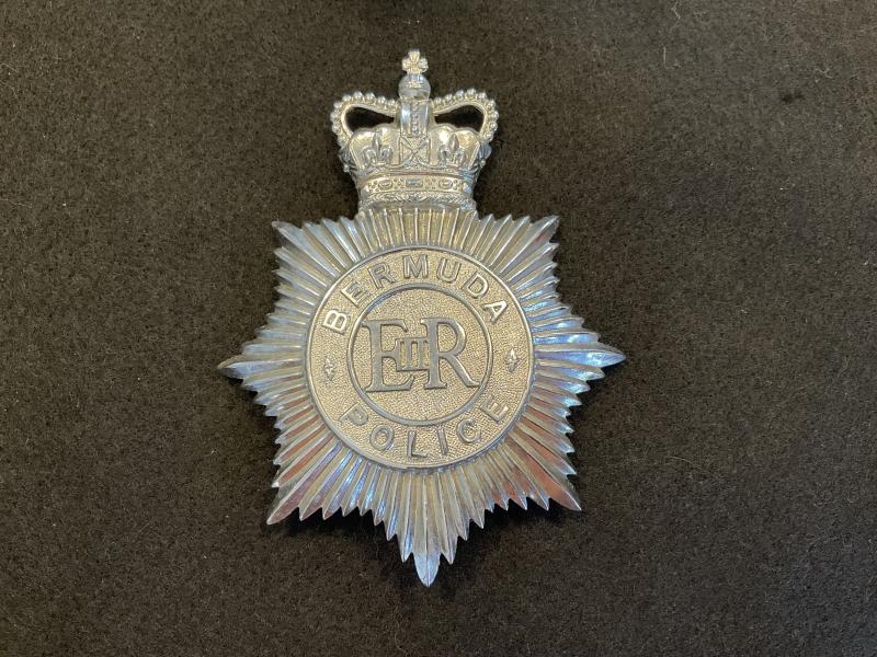 Gradia Militaria - Q/C Bermuda Police Helmet plate.