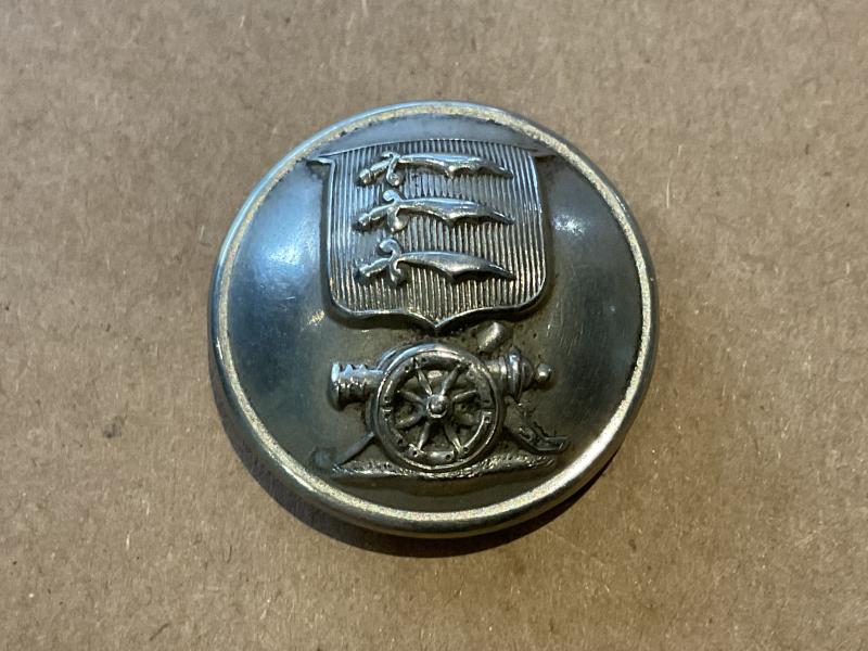Gradia Militaria - Essex Artillery Volunteers large w/m button by Hobson.