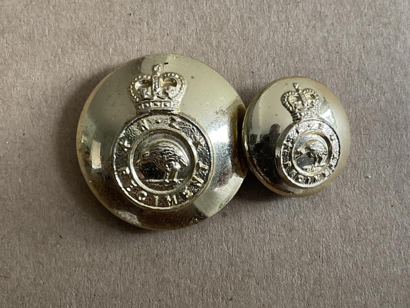 Gradia Militaria - N.Z Regiment anodised buttons