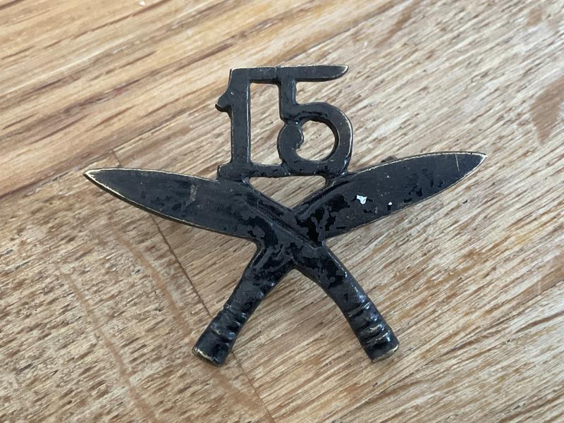 Gradia Militaria - WW2 15th Gurkha Rifles head-dress badge