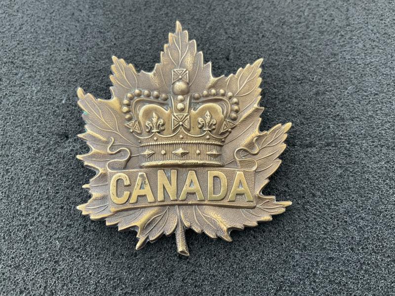 Gradia Militaria - Boer War Canadian Military forces slouch hat badge