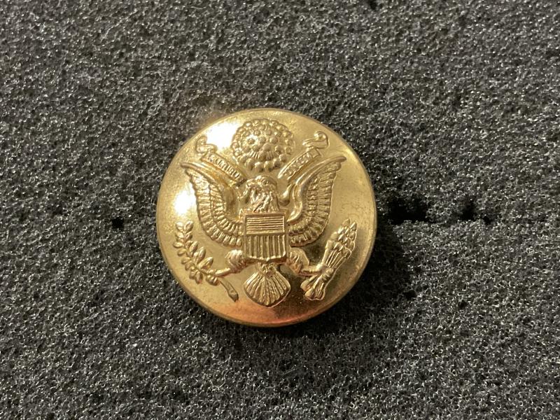 Gradia Militaria - WW2 British made U.S Army brass button, large 24mm size.