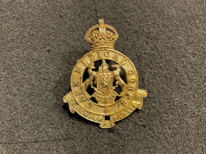 Gradia Militaria - S.A Cape Medical Corps officers gilded brass cap badge