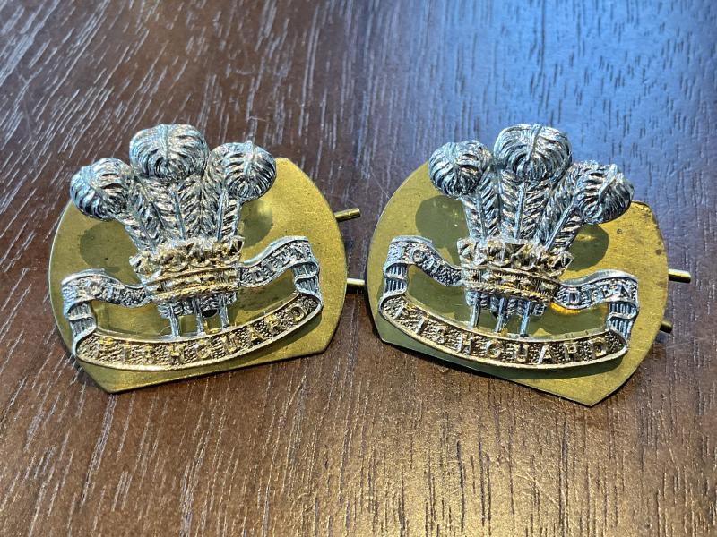 Gradia Militaria - Pembrokeshire Yeomanry (Fishguard) anodised collar badges.