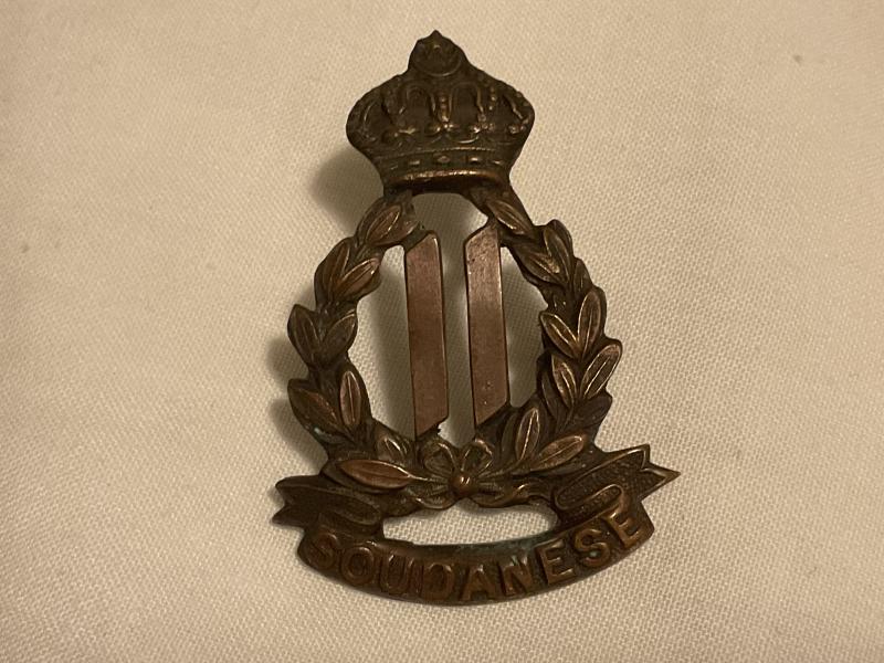 Gradia Militaria - 11th Sudan infantry Battalion cap badge.