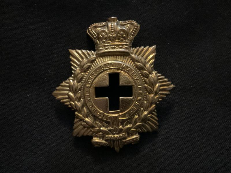 Gradia Militaria - Q.V.C Army Hospital Corps cap badge