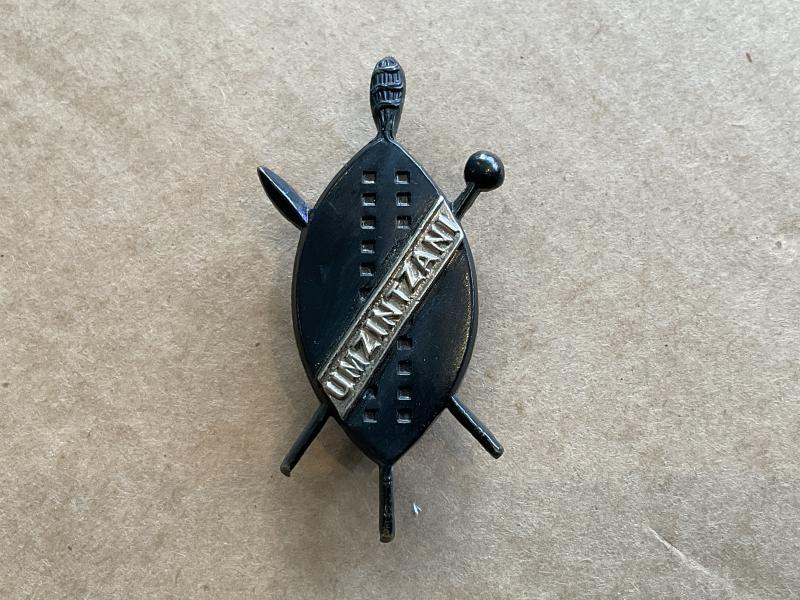 Gradia Militaria - S.A. Prince Alfred’s Volunteer Guards officers collar badge