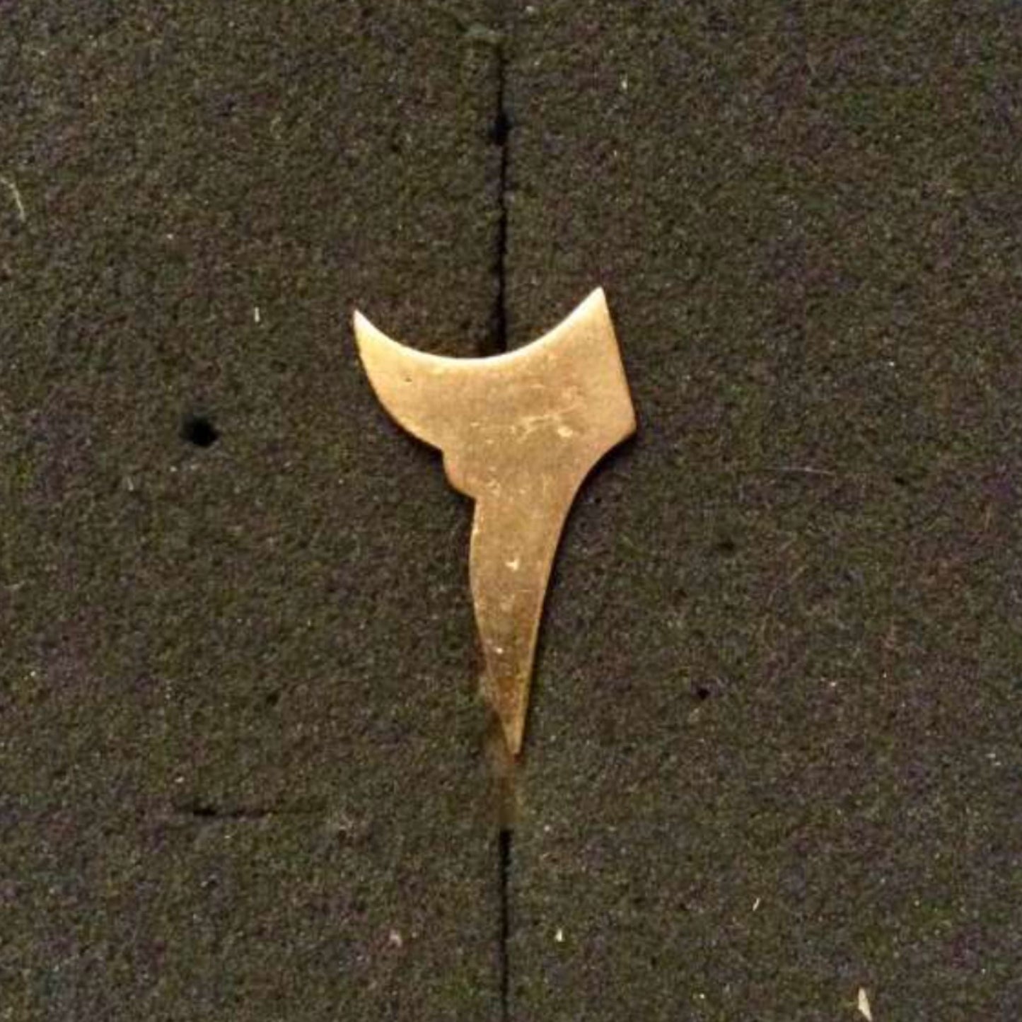 Gradia Militaria - 6th Kings African Rifles Cap Badge