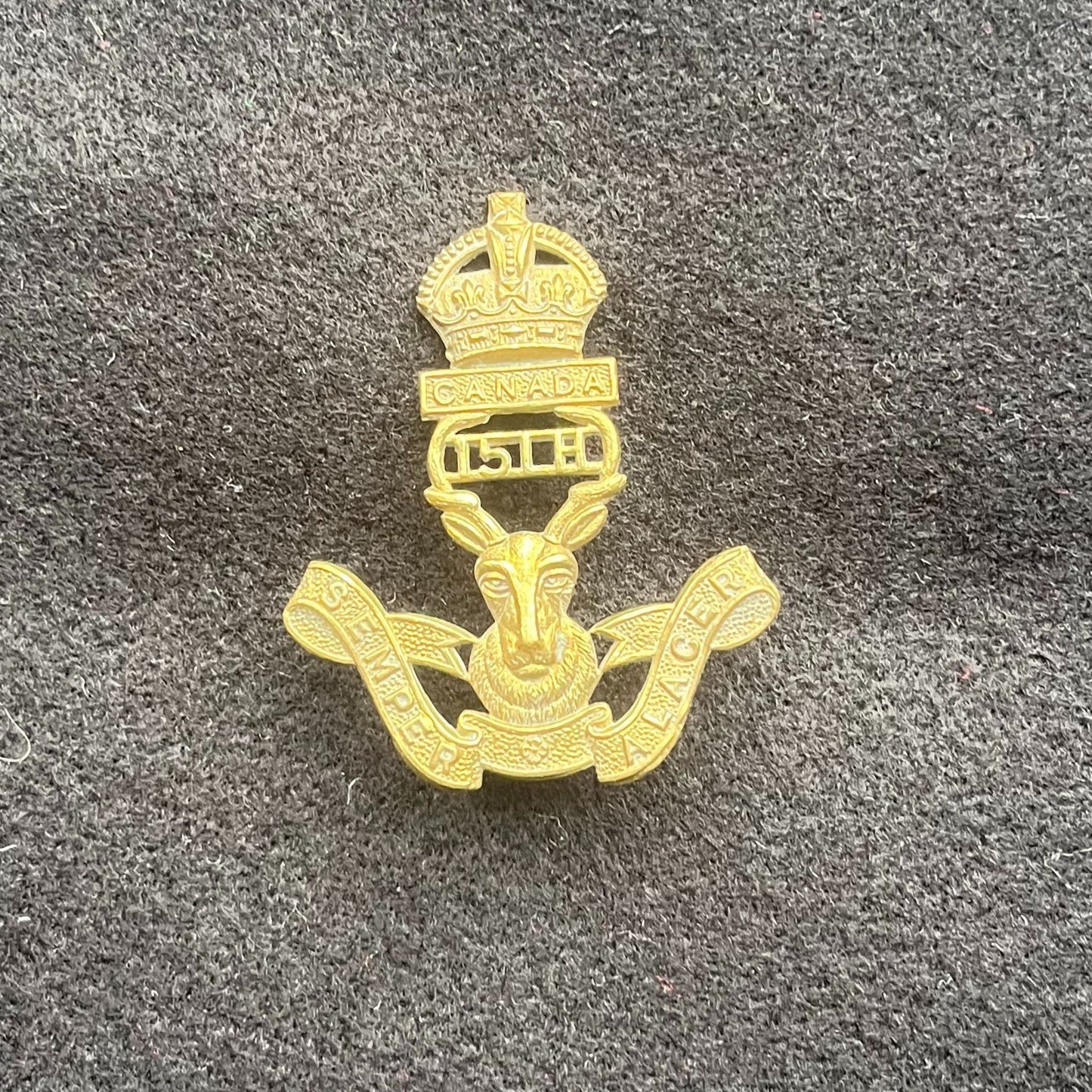 Gradia Militaria - 15th Canadian Light Horse Army Cap Badge (1920-36)