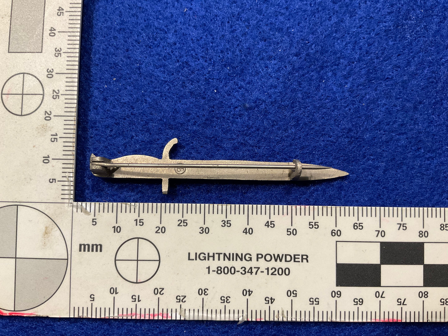 WW1 ‘YPRES’ Souvenir bayonet brooch, (large size)