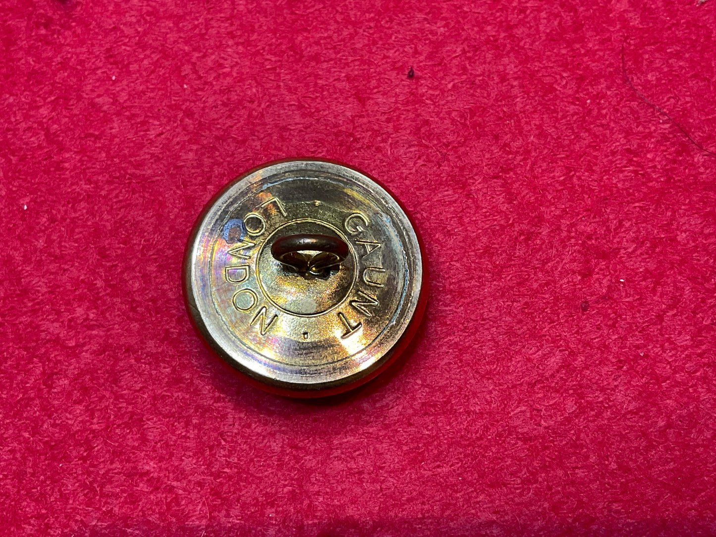 WW2 19th Hyderabad Regiment button by Gaunt