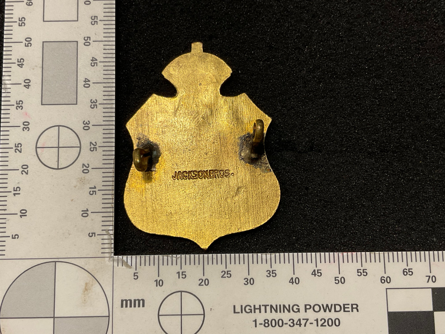 WW1 Canadian United Farmers of Alberta cap badge by Jackson Bros