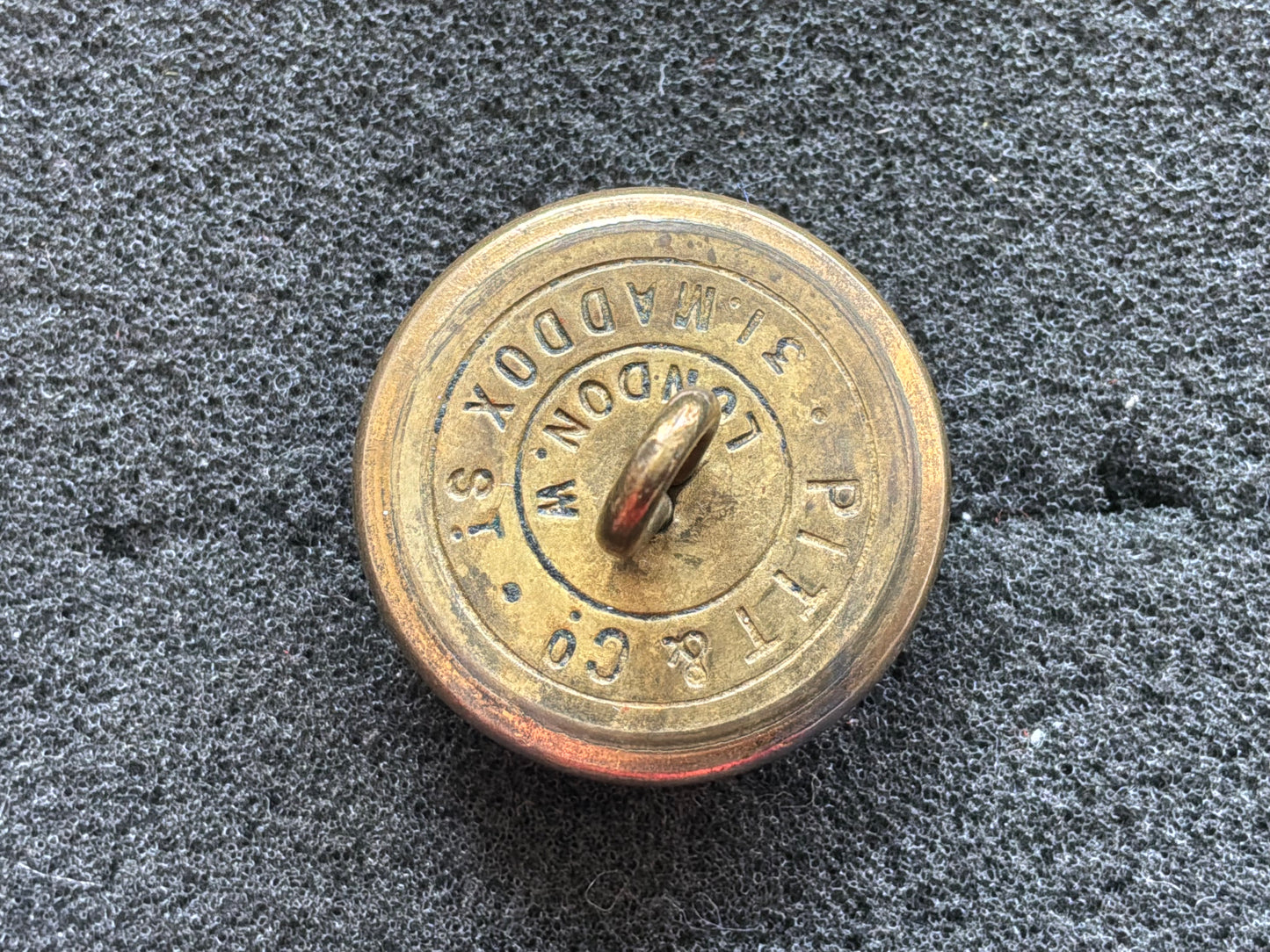 QVC Grenadier Guards officer’s gilded brass 25mm button