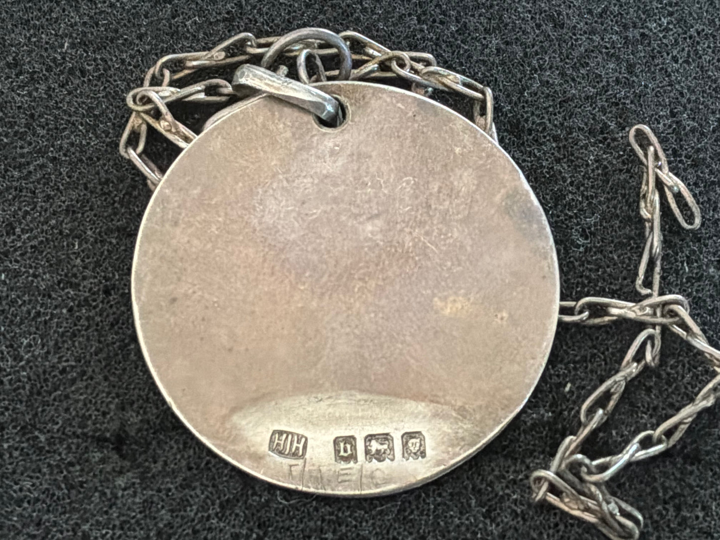 Silver I.D Disc Lieutenant Chester Winterbon KILLBY R.F.A K.I.A France 1918.