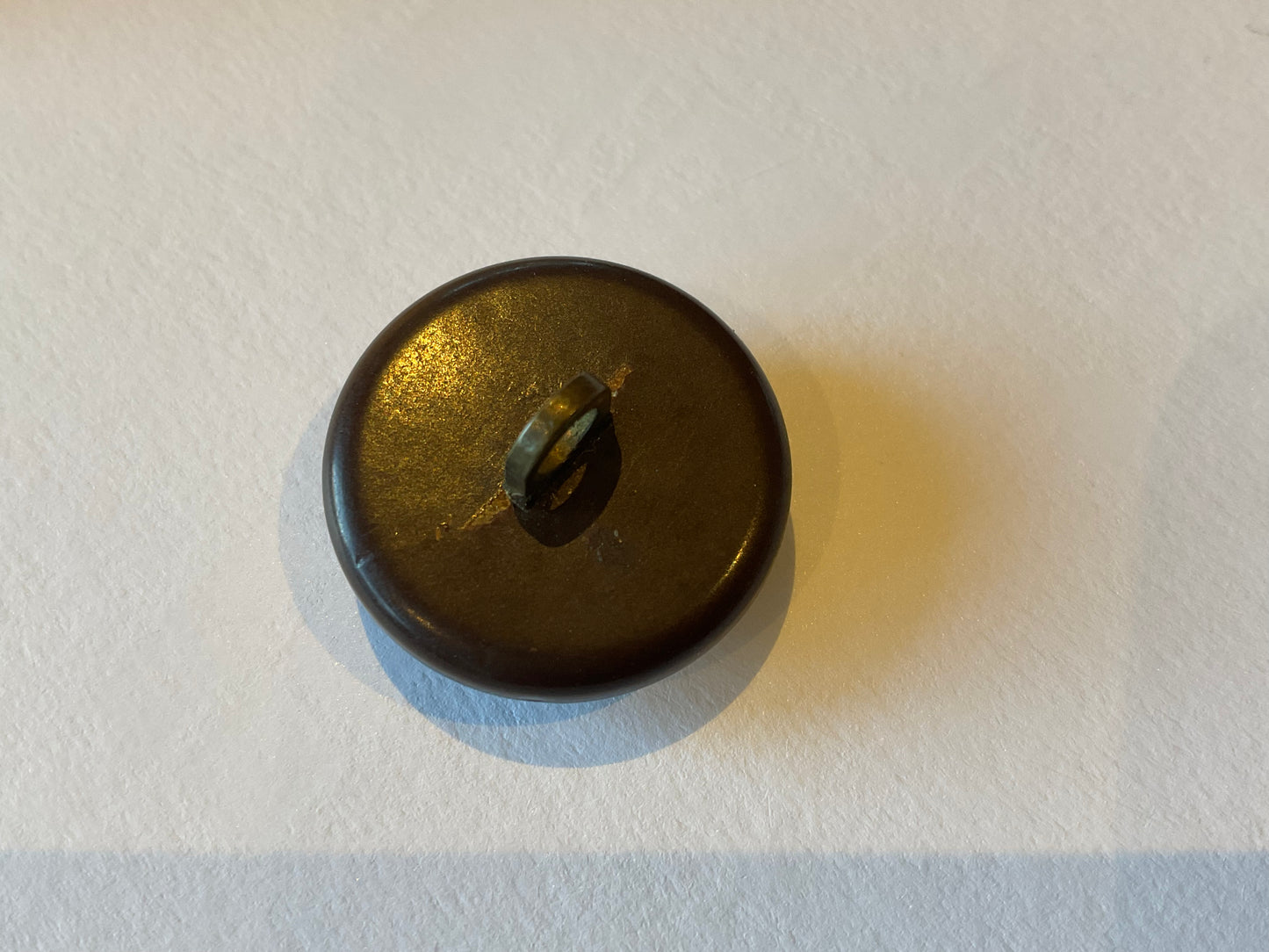 WW2 Brown Bakelite economy issue large 25mm button