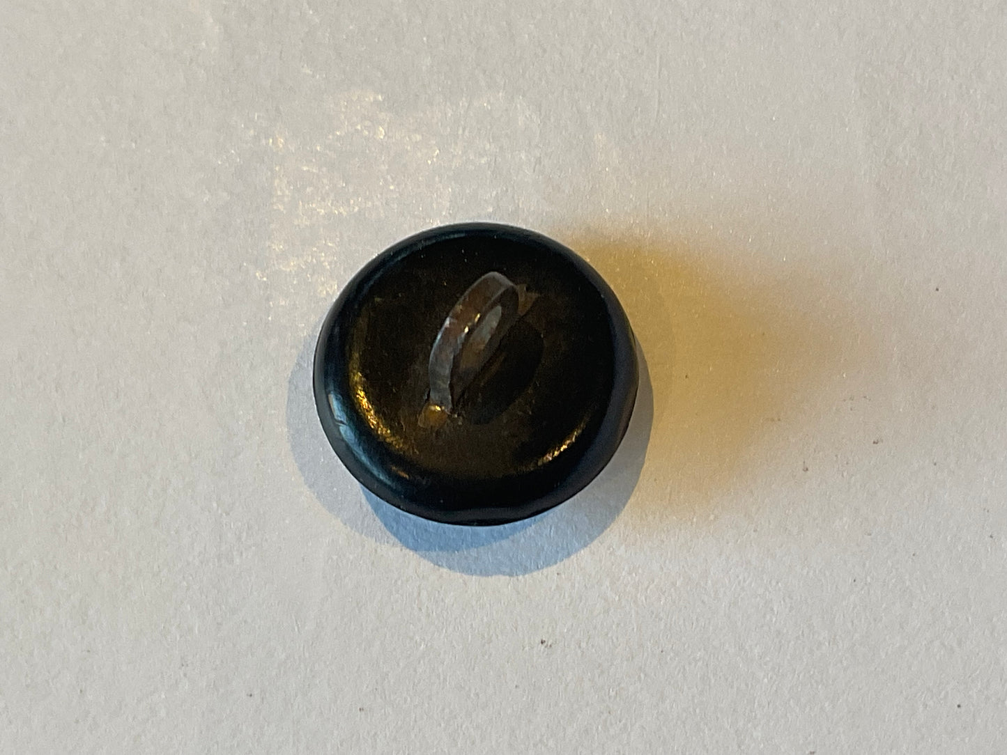 Rare WW2 Polish Forces black Bakelite economy 18mm button