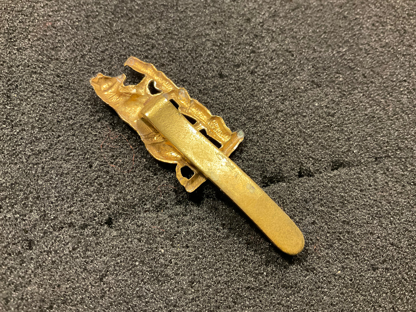 WW1 Warwickshire Yeomanry cap badge.