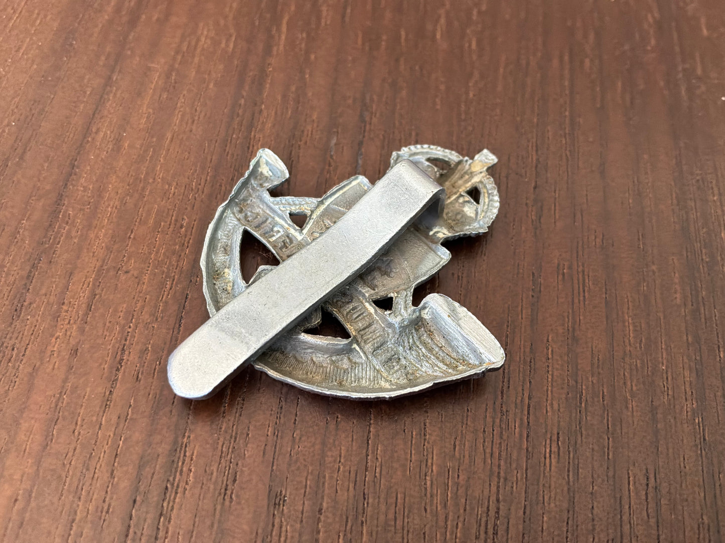 WW2 S.A Durban Light Infantry cap badge.