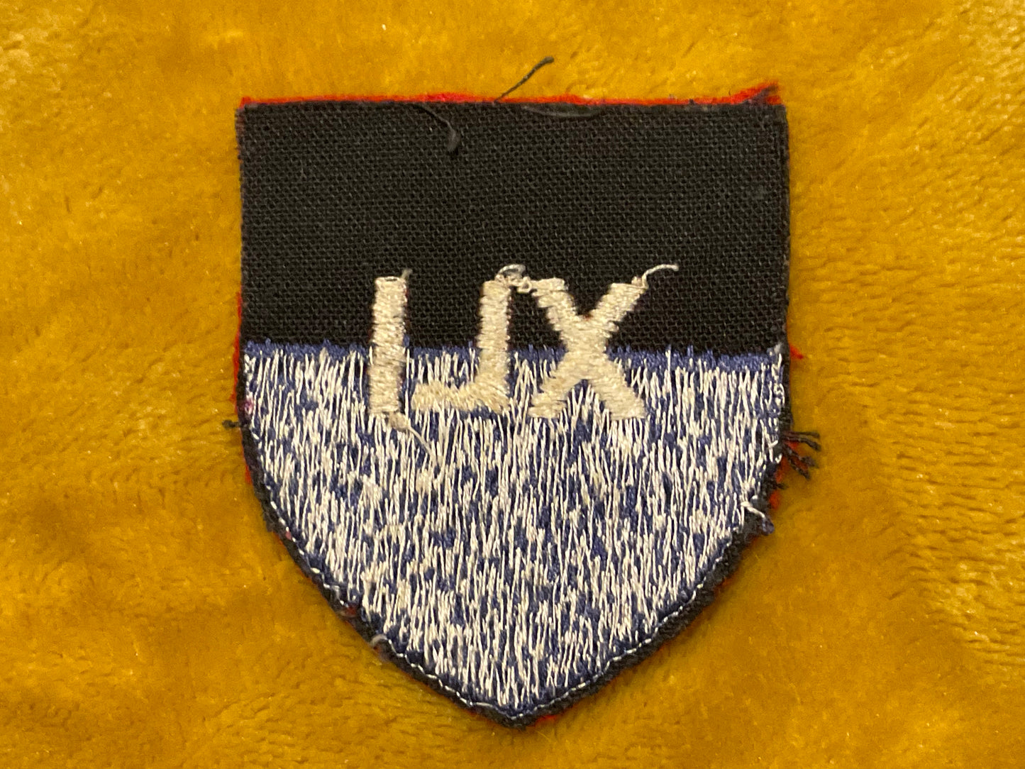 41st Army Group Royal Artillery (A.G.R.A) wool formation sign.