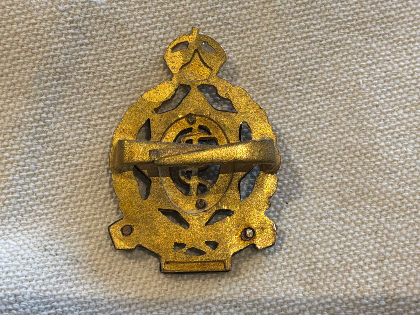Post 1902 Officers Indian Medical Service (IMS) cap badge.