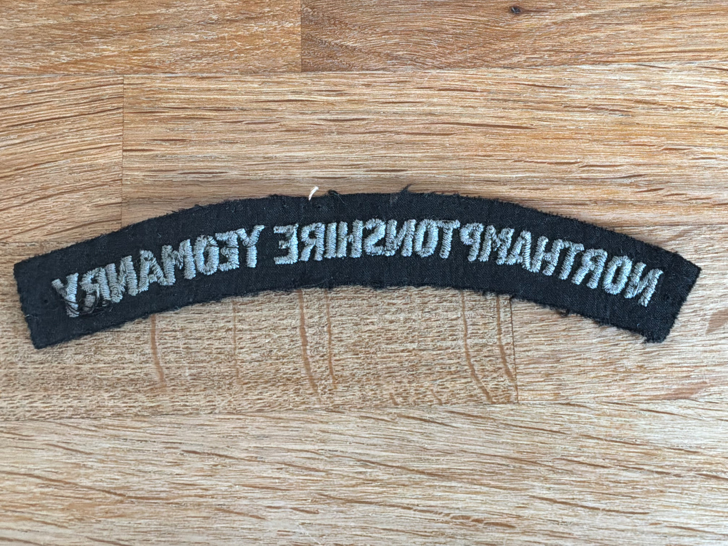 WW2 NORTHAMPTONSHIRE YEOMANRY cloth shoulder title (Normandy unit)