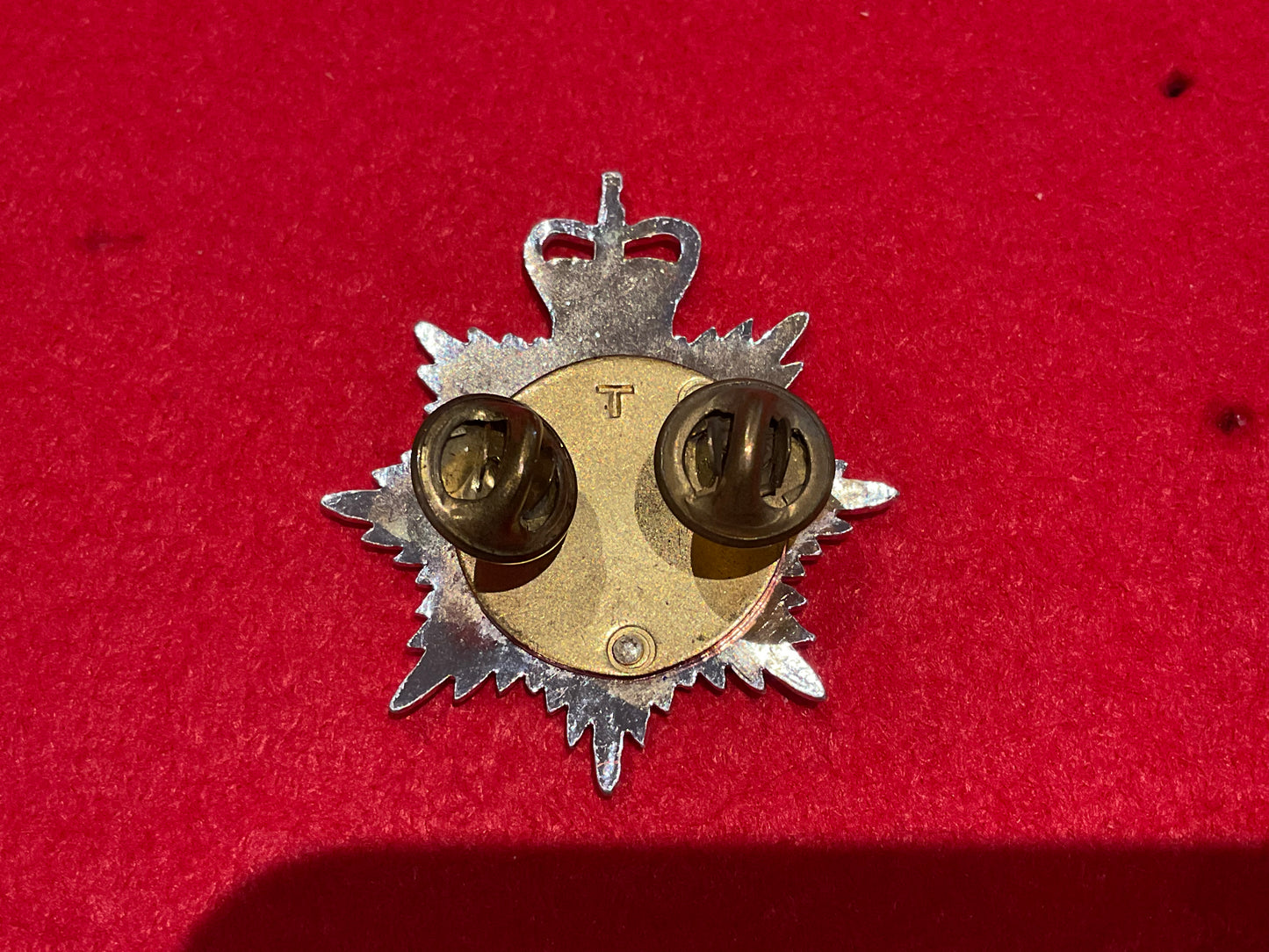 R.N.Z.A.S.C PRE 1979 anodised cap badge