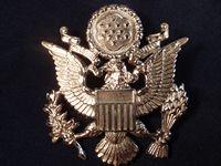 U.S.A.F Chrome Officers Peaked Cap Badge