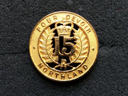 Post 1952 15th North Auckland Regiment Officers Cap badge