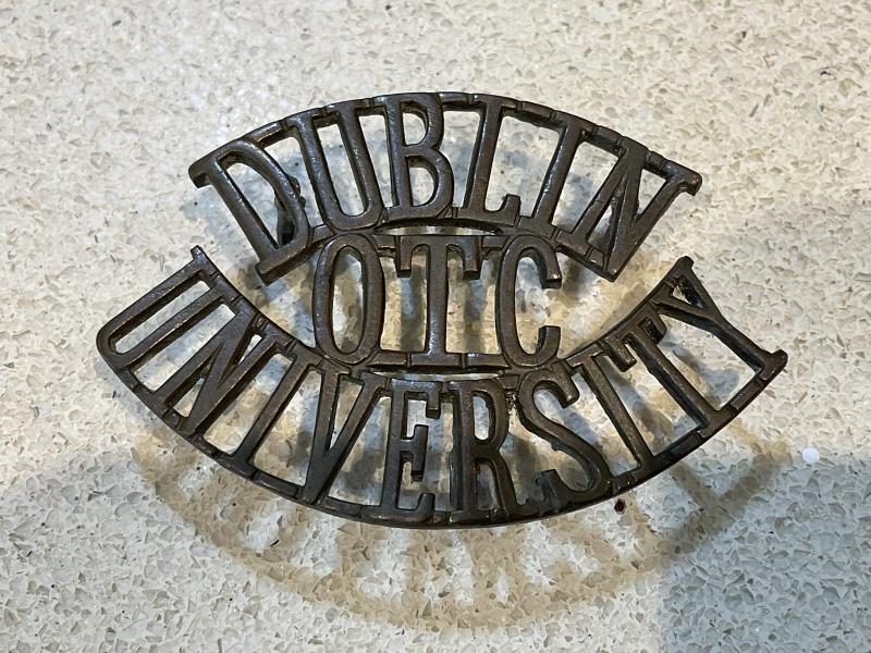 Dublin University O.T.C brass shoulder title