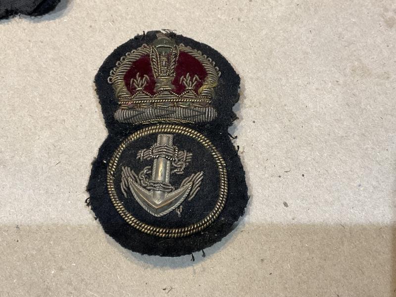 WW1/2 Royal Navy Petty Officers padded bullion cap badge