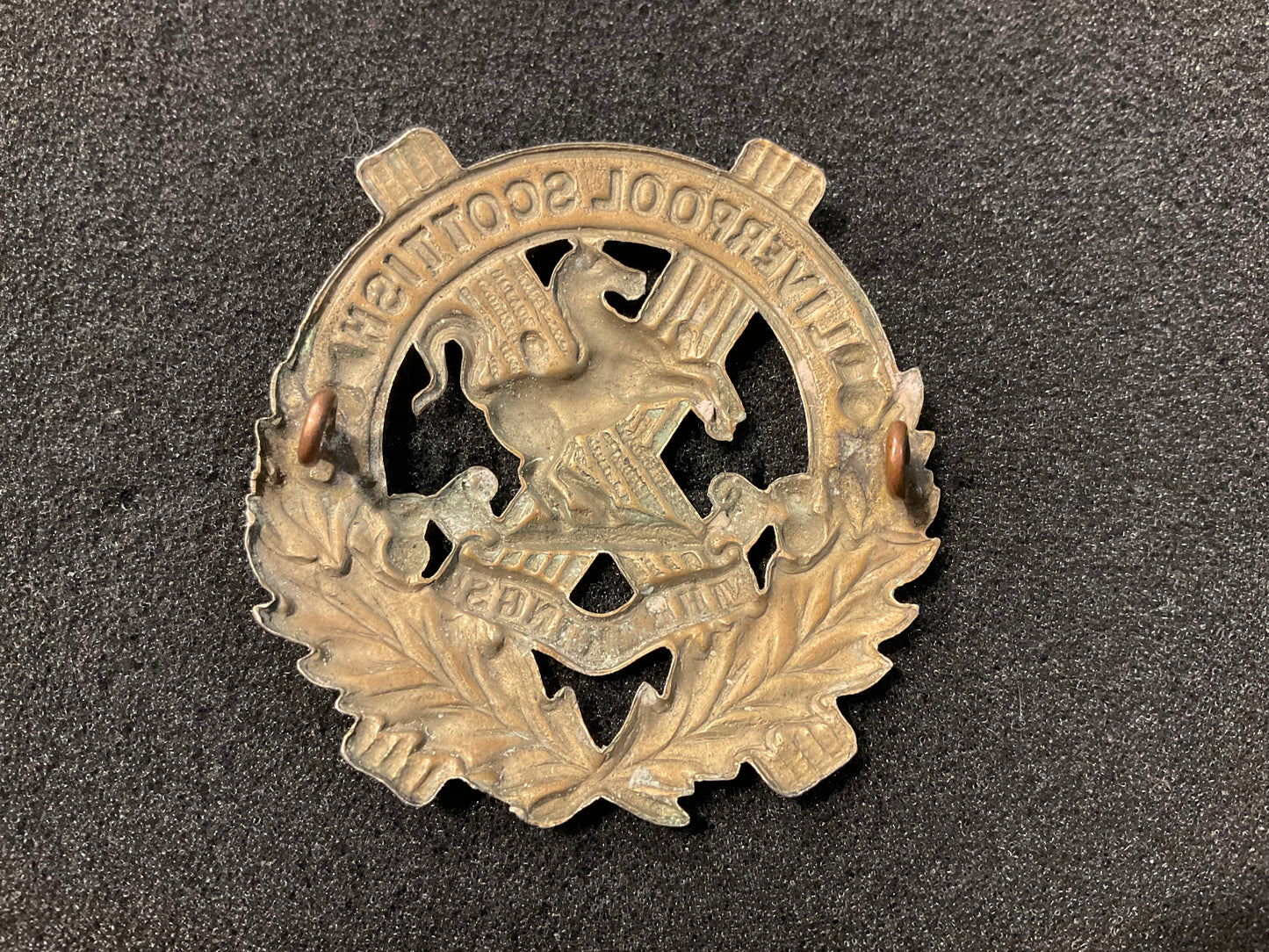 10th (Scottish) Territorial Force Battalion, The Kings Liverpool Regiment Glengarry badge back