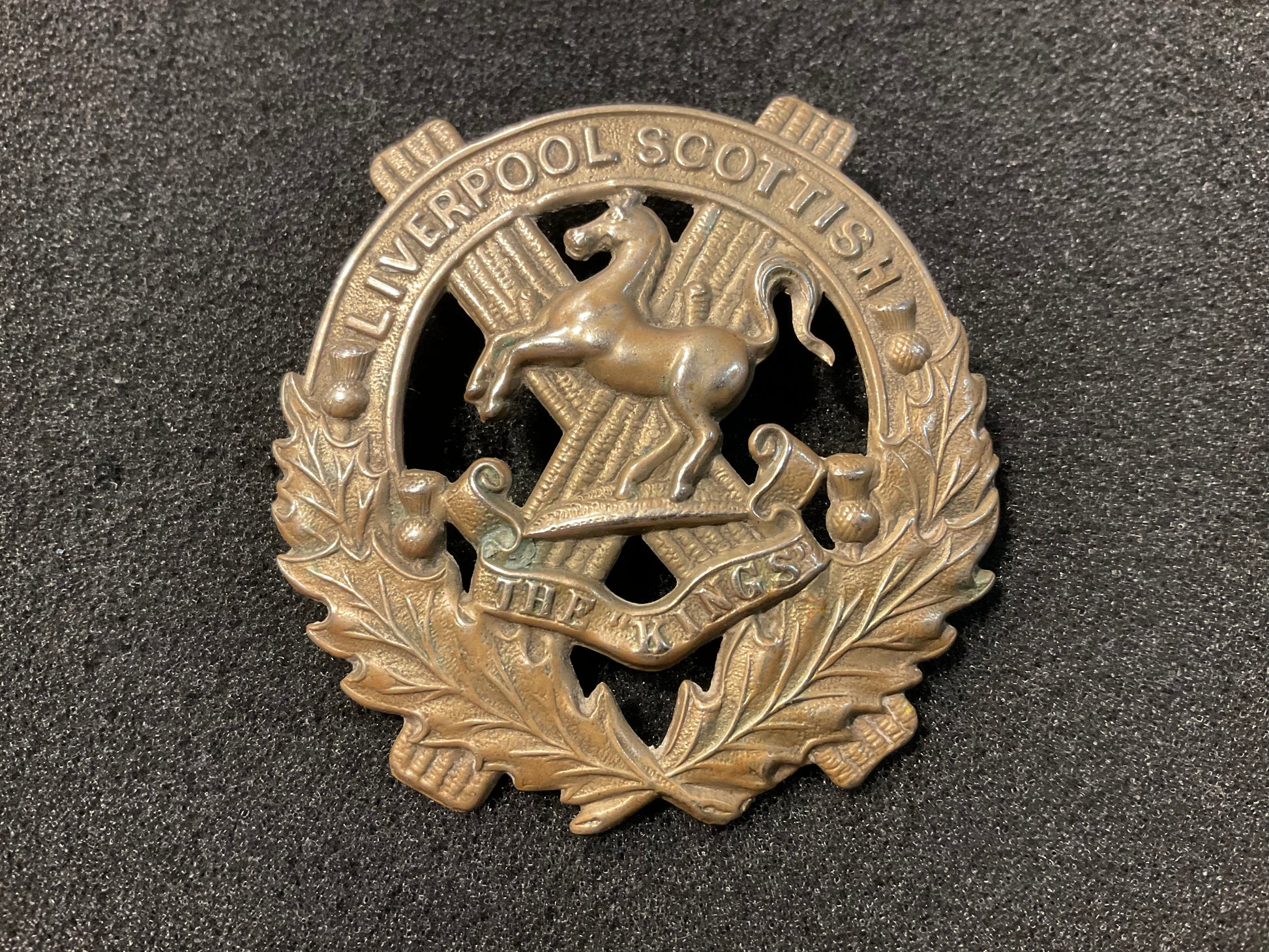 10th (Scottish) Territorial Force Battalion, The Kings Liverpool Regiment Glengarry badge front