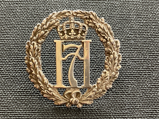 Gradia Militaria -  1942 hallmarked Free Norwegian Army cap badge