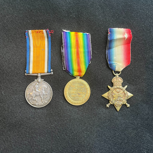 Gradia Militaria -  Private 8675 William Newman 2nd Beds - 1914 Star Medal, Allied Victory Medal and British War Medal 1914-18