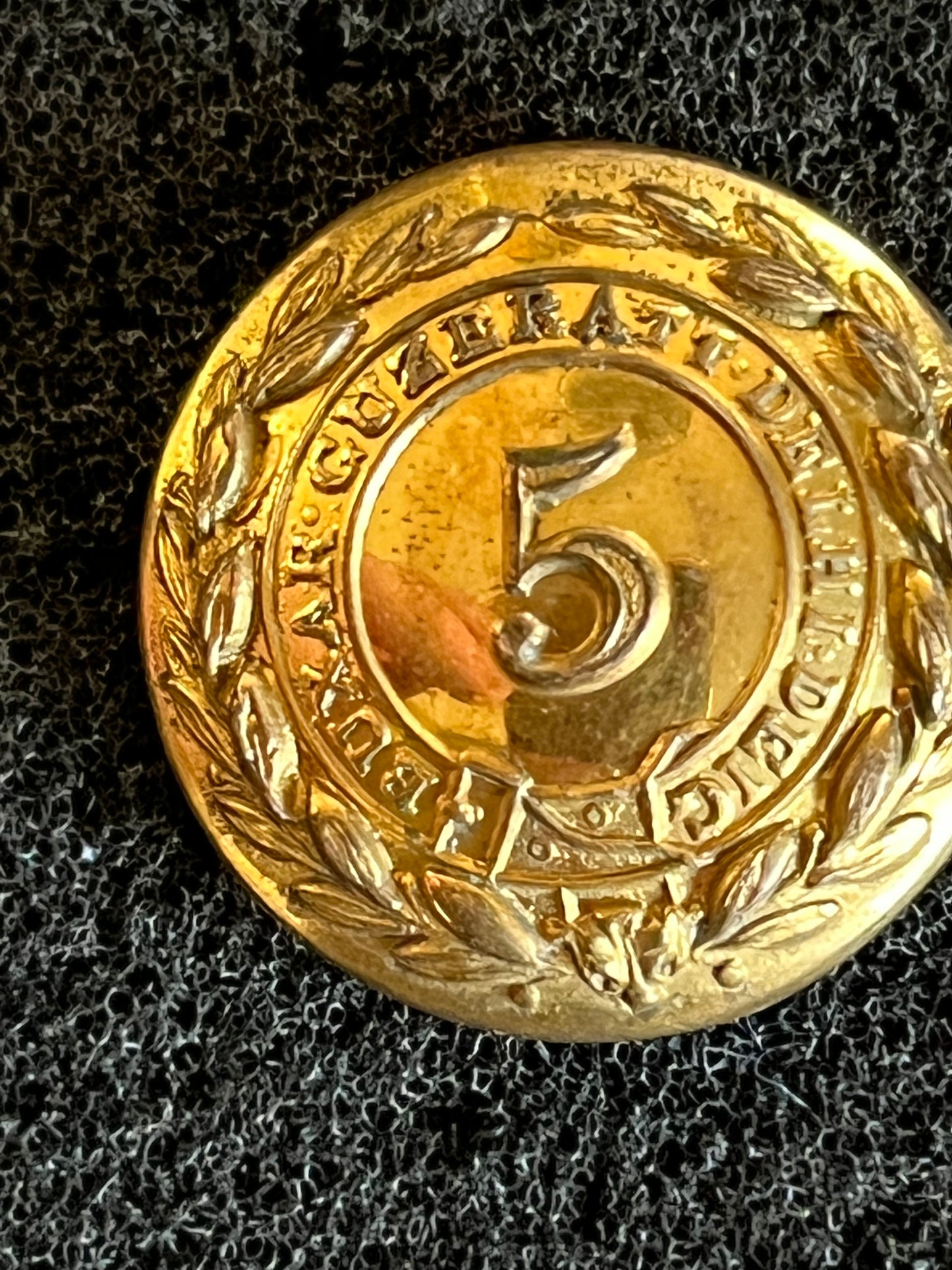 Officer's Gilt Button - 5th Bengal Native Infantry (Post-1861)