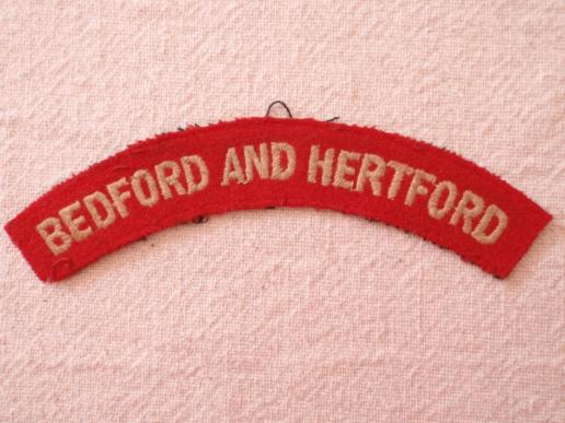 Gradia Militaria -  Bedford and Hertford Shoulder Title