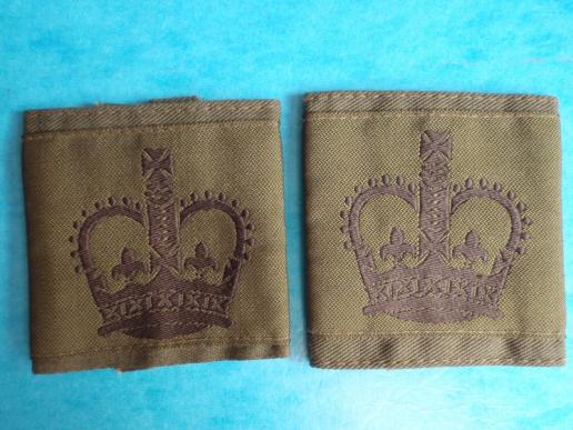 Gradia Militaria -  Pair of W.O Crown Rank Slide