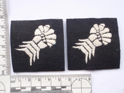 WW2 6th Armoured Div Formation Signs (pair)