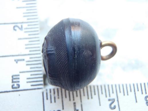 Q/C Rifle Militia Black Button