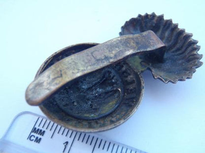 WW1 Economy Royal Welsh Fusiliers Cap Badge