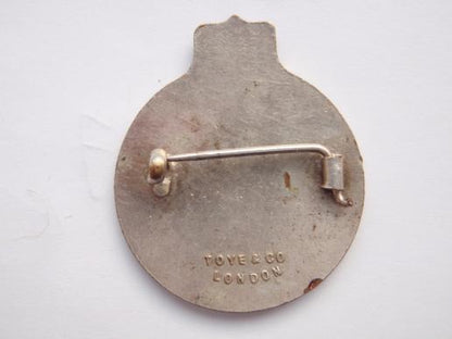 WW2 'Lend to Defend' National Savings Lapel Badge