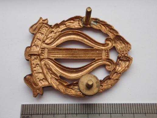 S.A Army band b/m Cap Badge
