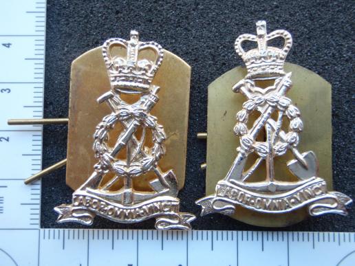 Gradia Militaria -  Royal Pioneer Corps Anodised Collar Badges