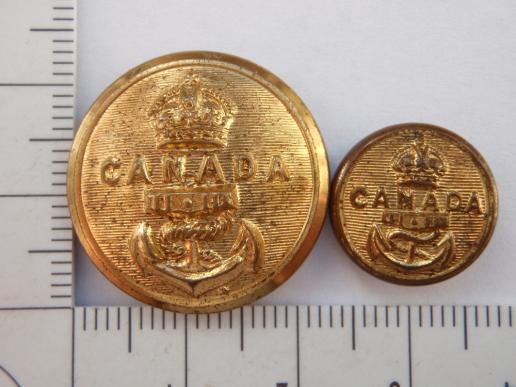 Gradia Militaria -  WW2 Royal Canadian Navy Gilt Buttons