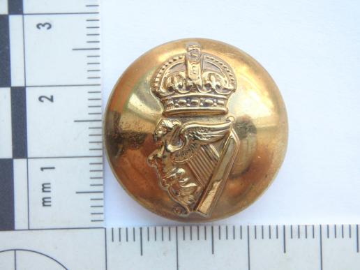 Gradia Militaria -  Post 1902 Irish Guards button