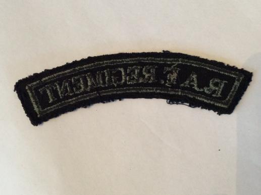 W.W 2 R.A.F Regiment wool Shoulder Title