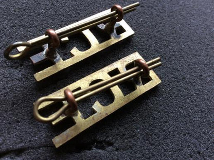 W.W 2 Royal Canadian Engineers Brass Shoulder titles